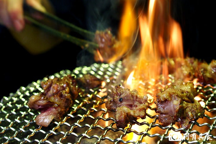 川原痴日式燒肉 | 台中燒肉推薦 全程專人幫烤 享受原味的燒肉餐廳