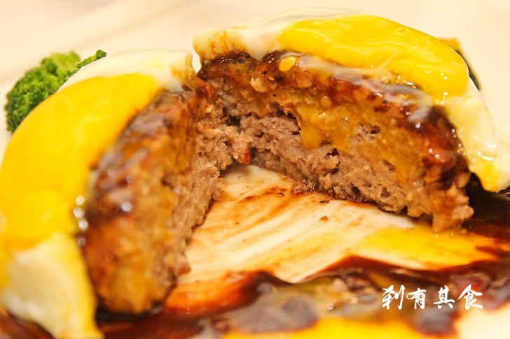 Ping 18 Bistro新日法輕食 | 台中西屯區美食 漢堡排好吃 法國藍帶帥哥廚師（已歇業）