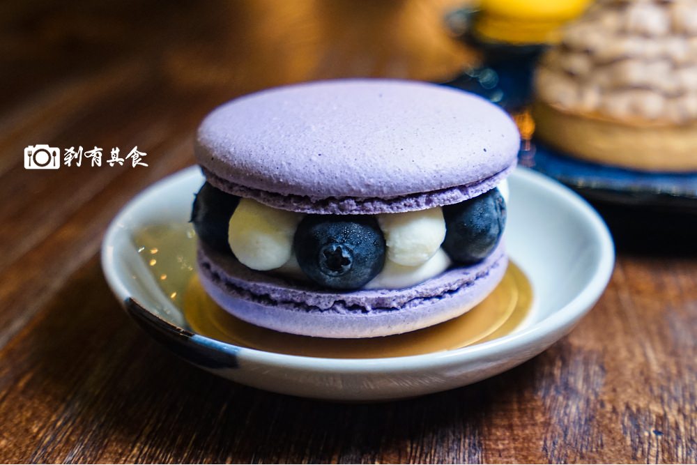 波波尼耶法式手作甜點 | 台中西區美食 美的像幅畫的超限量頂級甜點 紫色馬卡龍 法國藍帶廚藝學院