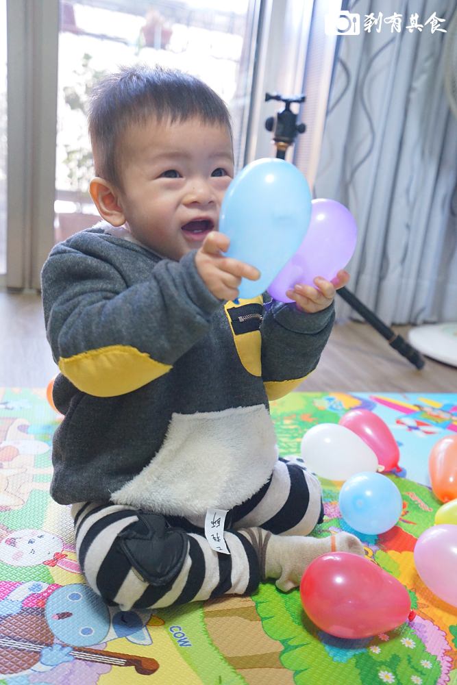 寶寶蛋糕 | 亞亞1歲生日全記錄及氣球抓周