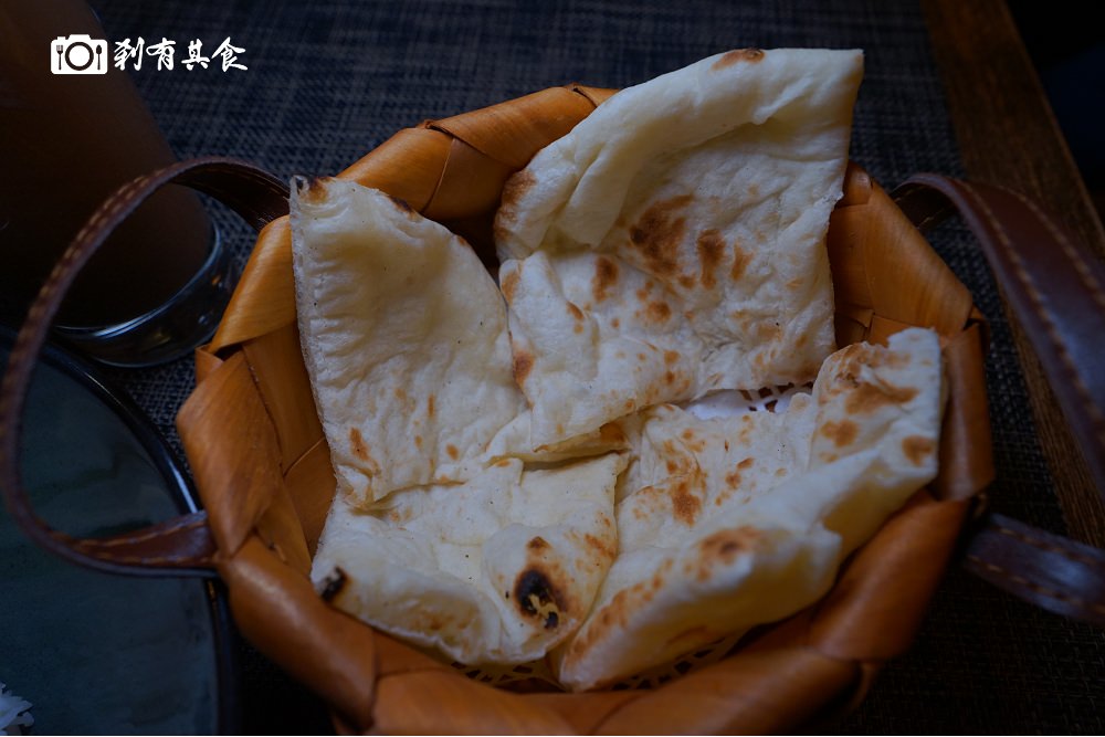 飪室 Renshi | 台中印度料理 好吃的咖哩跟窯烤壁咚甩餅一定要來認識一下 印度廚師 向上市場美食