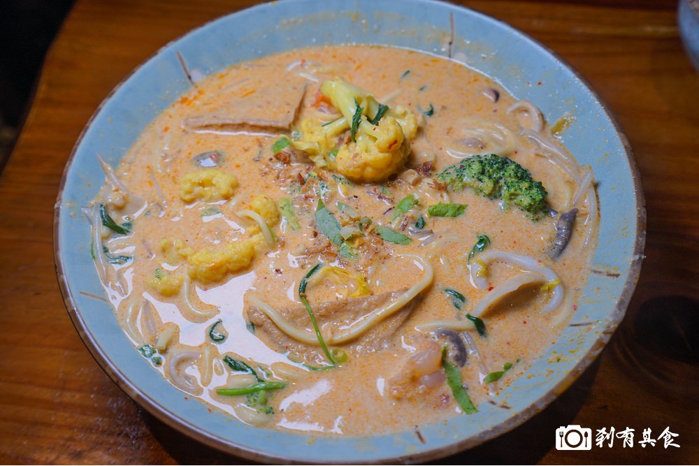 巴巴娘惹南洋料理 | 台中超低調的南洋料理 及我覺得最好吃的叻撒麵
