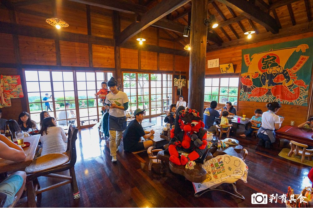 花人逢 ( かじんほう) | 沖繩美食 在無敵海景老宅裡吃披薩 濃厚起司太超過 行程可接美麗海水族館