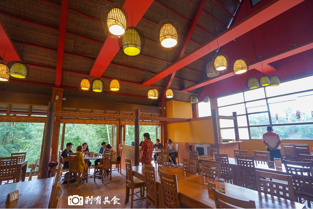烏布雨林峇里島主題餐廳 | 南投魚池美食 裝潢太有FU 讓我一秒到了峇里島！( 菜單 )