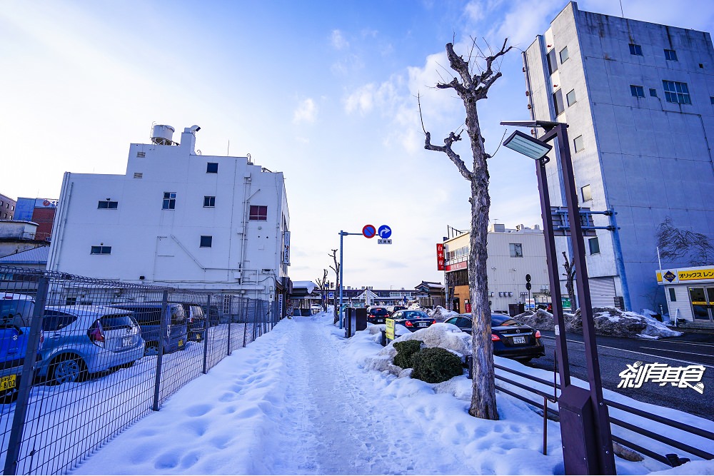 日本雪地要怎麼穿 | 有了這篇雪地穿搭攻略 零下10度也不用擔心 (影片)