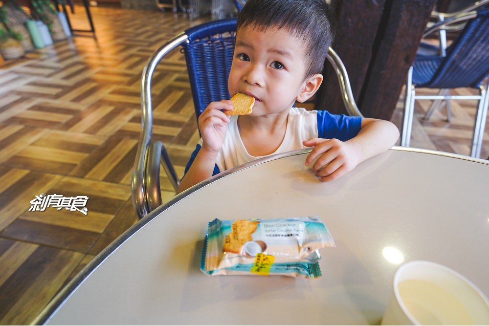 台灣優格餅乾學院 | 彰化親子景點 彰化必逛觀光工廠 孩子們的餅乾天堂 一起來上餅乾課吧！