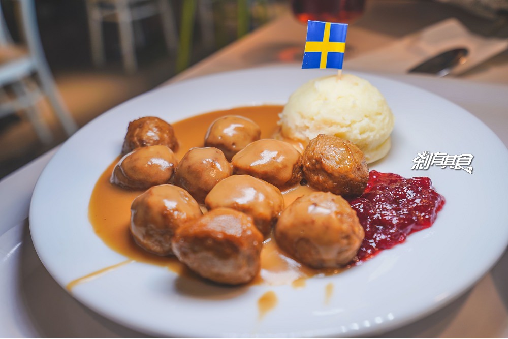 IKEA台中宜家居家餐廳 | 到底有什麼好吃的？瑞典烤肉丸還是很經典