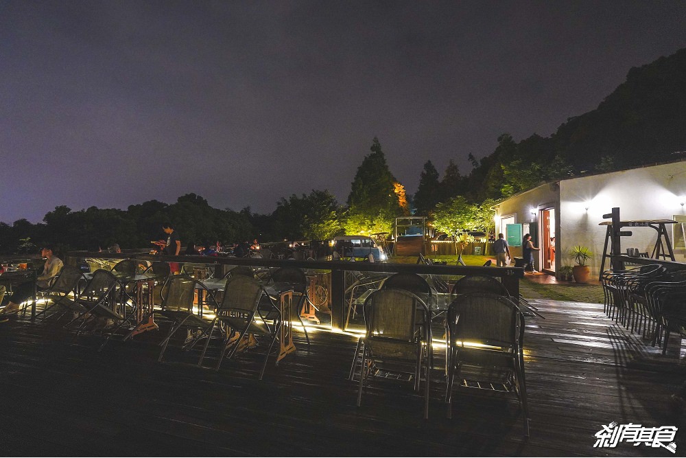 MITAKA 3e CAFE | 台中夜景咖啡 忙裡偷閒看夜景夕陽的好地方 (沙鹿美食)