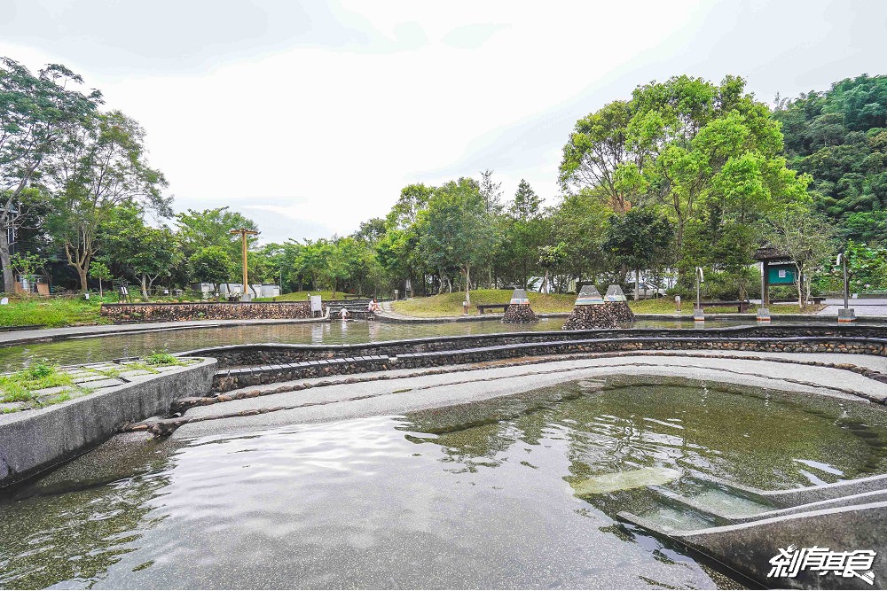 桃米親水公園 | 埔里親子景點 桃米生態村內的免費戲水池 夏日玩水好去處