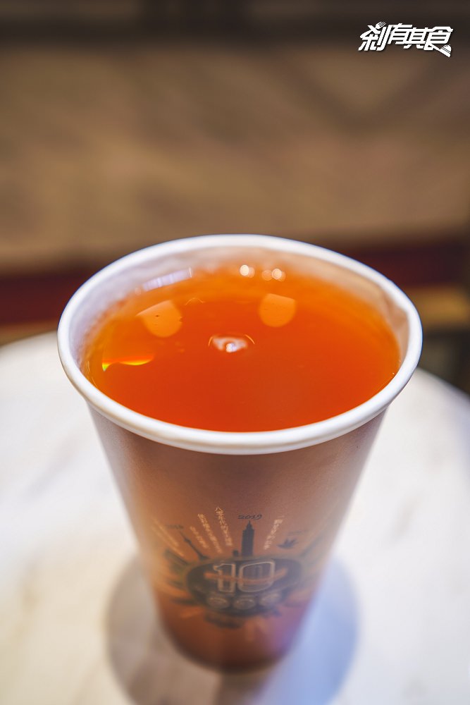 幸福侯彩擂 | 台中飲料推薦 好喝的功夫茶 牛魔王黑磚奶茶 檸檬紅茶真的必點！
