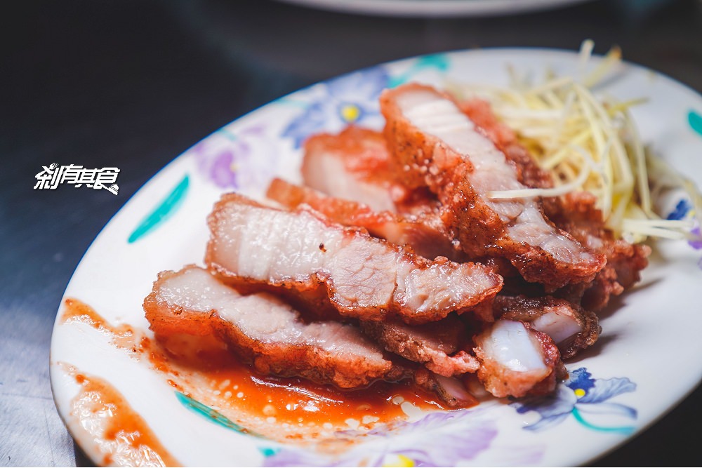 青承麵舖 | 台中東區美食 90年老電器工程行改建 推雙醬麵、紅燒肉
