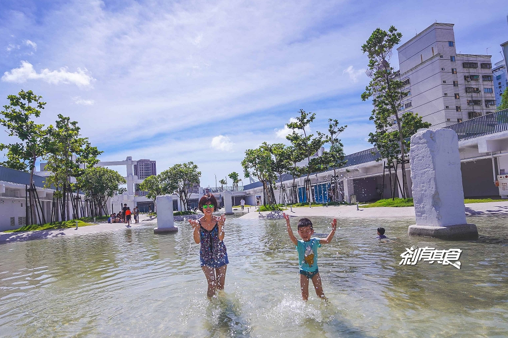 河樂廣場 | 台南景點 玩水囉！全台最美城市潟湖親水公園 親子、約會都適合
