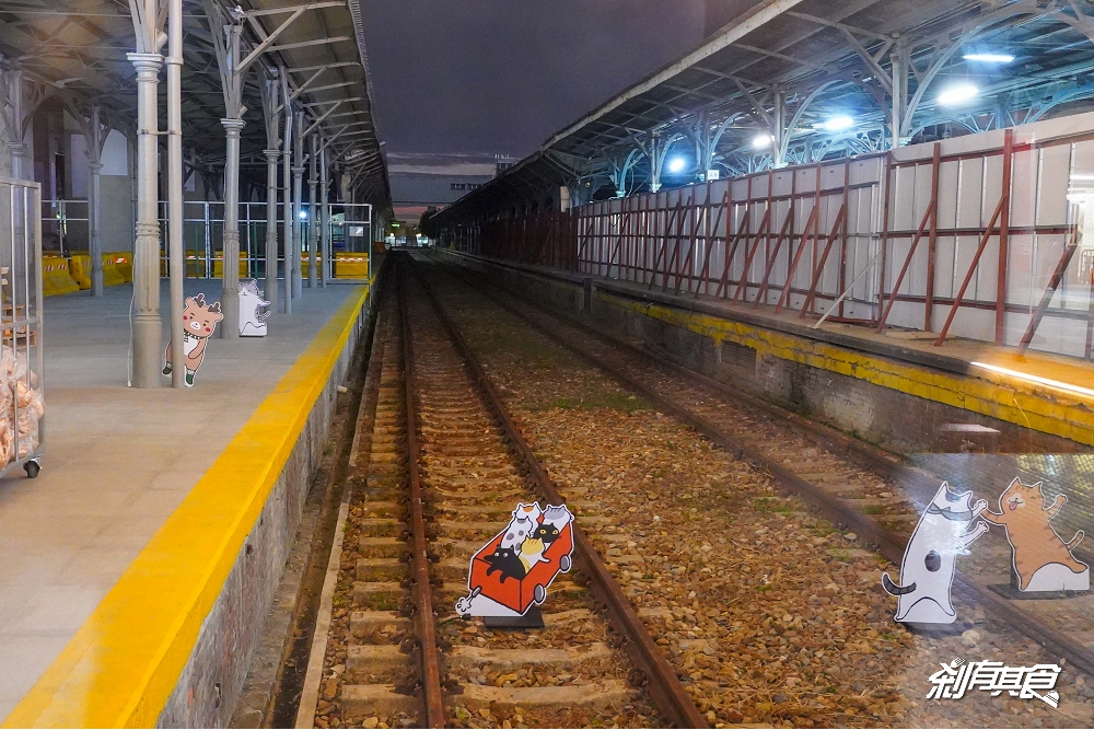 貓小姐Ms.Cat插畫特展 | 台中聖誕節活動 2米高阿咪列車長 台中火車站陪你玩鐵道躲貓貓