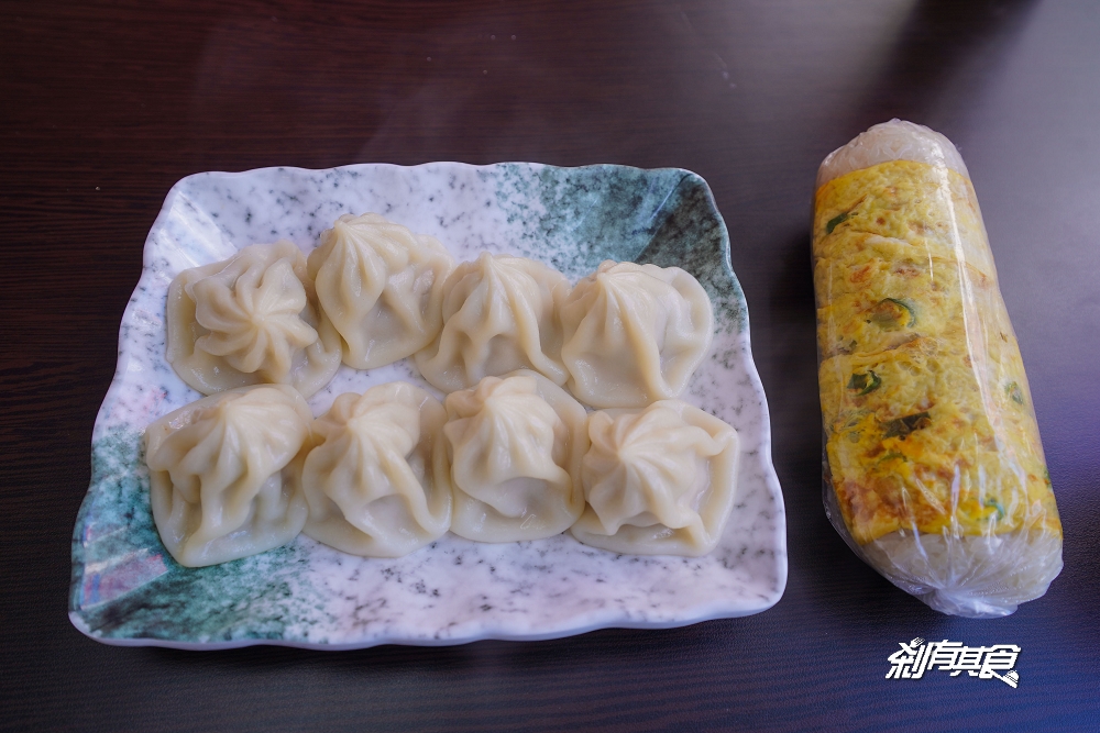 包手包餃 | 台中北區早餐 90種以上中式早餐 包子燒餅油條、炒麵飯糰小籠包通通有