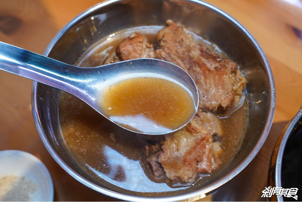 祖傳爌肉飯 | 台中西屯區美食 傳承70年老中醫配方 24小時都吃得到