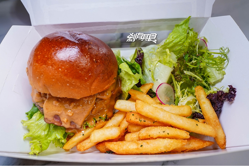 KOI PLUS 防疫餐盒 | 「頂級A5和牛堡」好吃！輕食早午餐也能外帶爽爽吃