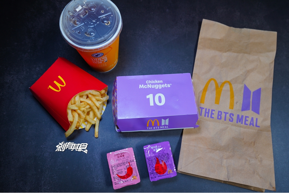 麥當勞「BTS套餐」6/9開賣20天，兩種新辣醬「甜辣醬、肯瓊醬」都好吃！