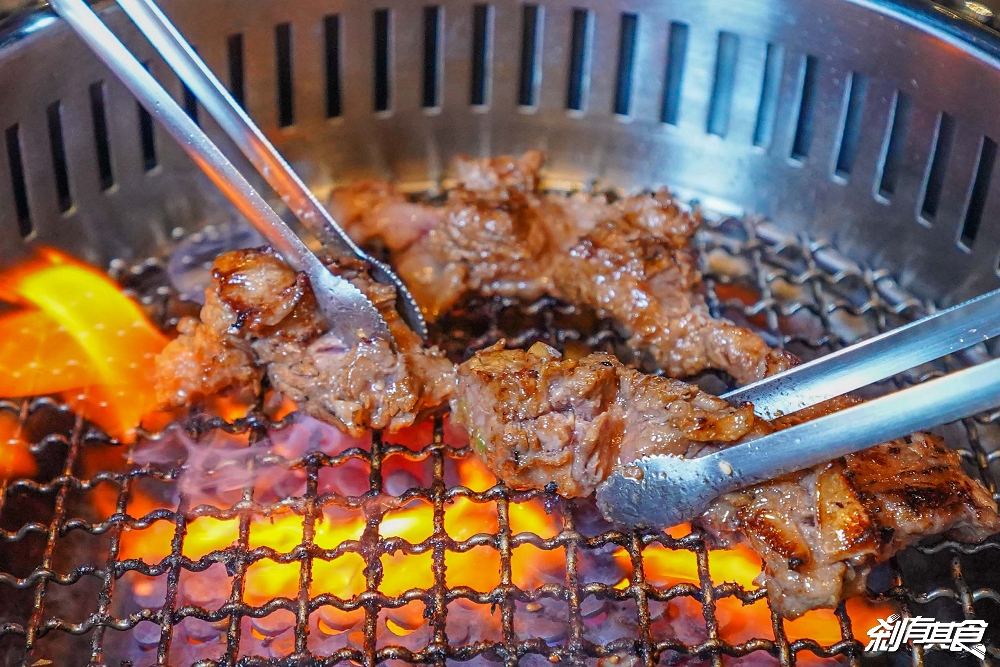 龍門燒肉 | 台中北屯美食 超人氣職人燒肉 推「昇龍肉」還有超澎湃海鮮桶