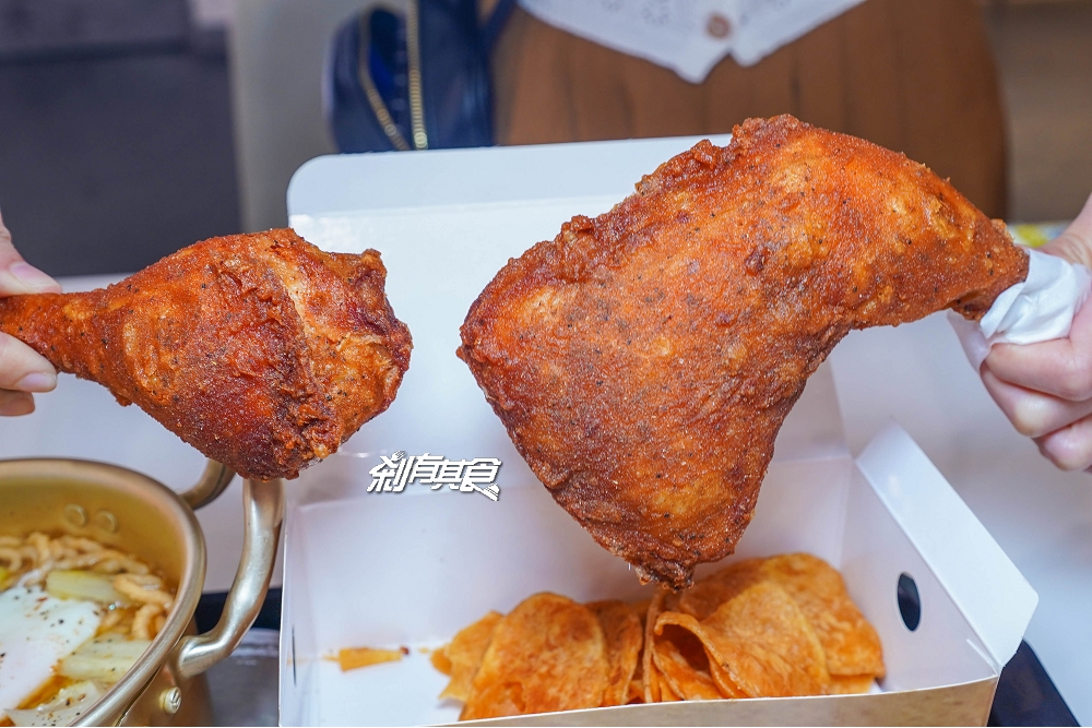 炸雞洋行台中快閃店 | 台南國華街人氣炸雞來台中！「8兩雞、3兩腿」薄皮好吃