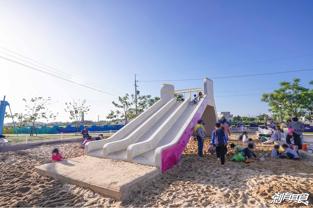 DoReMi音樂城堡 | 彰化新景點 會唱「babyshark」的親子公園 溜滑梯、沙坑