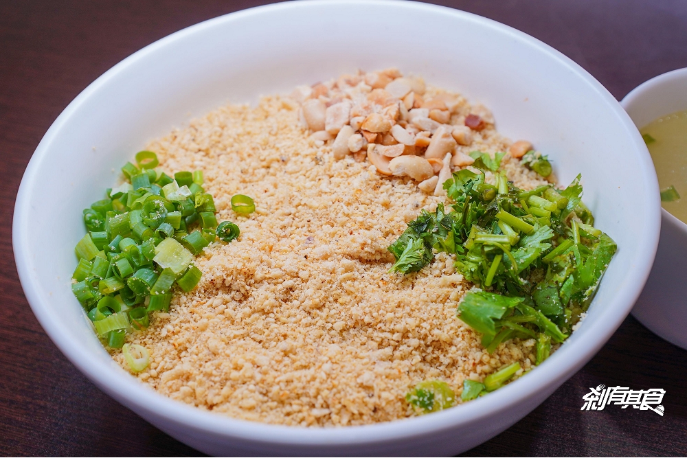 川麵道 | 台中酸辣粉 還有四川最渣美食「渣渣麵」 酸菜魚也好吃！