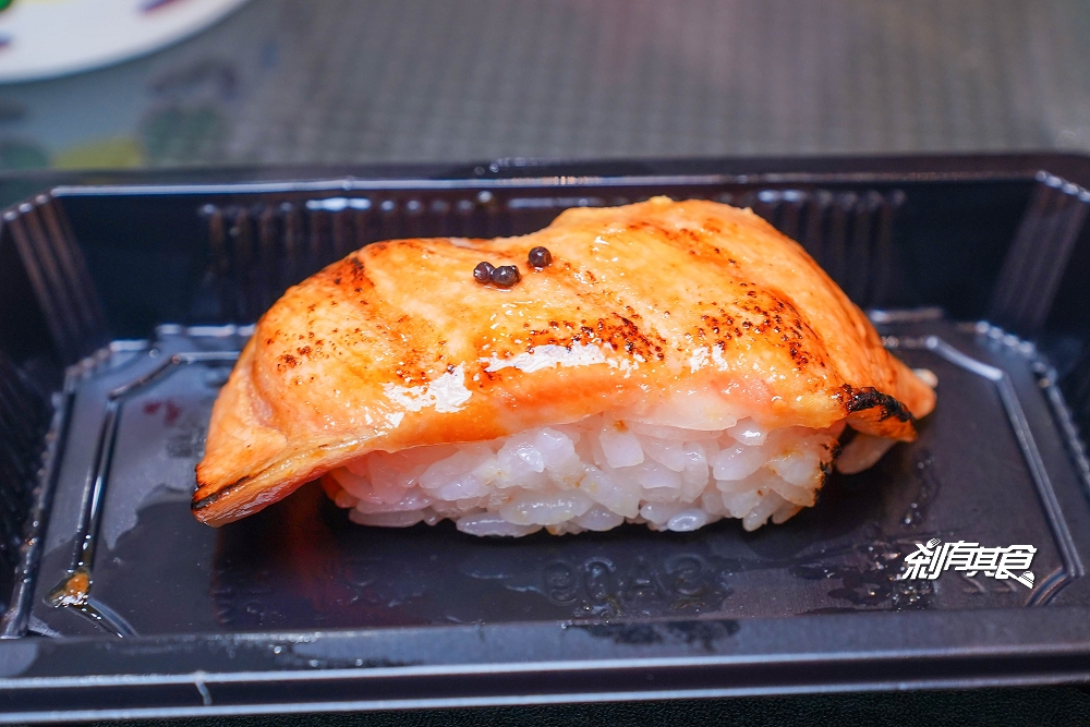 阿裕壽司 | 台中超人氣壽司 「厚切生魚片、40多種口味壽司」 CP值還是很高 (2022菜單/推薦必點菜色)