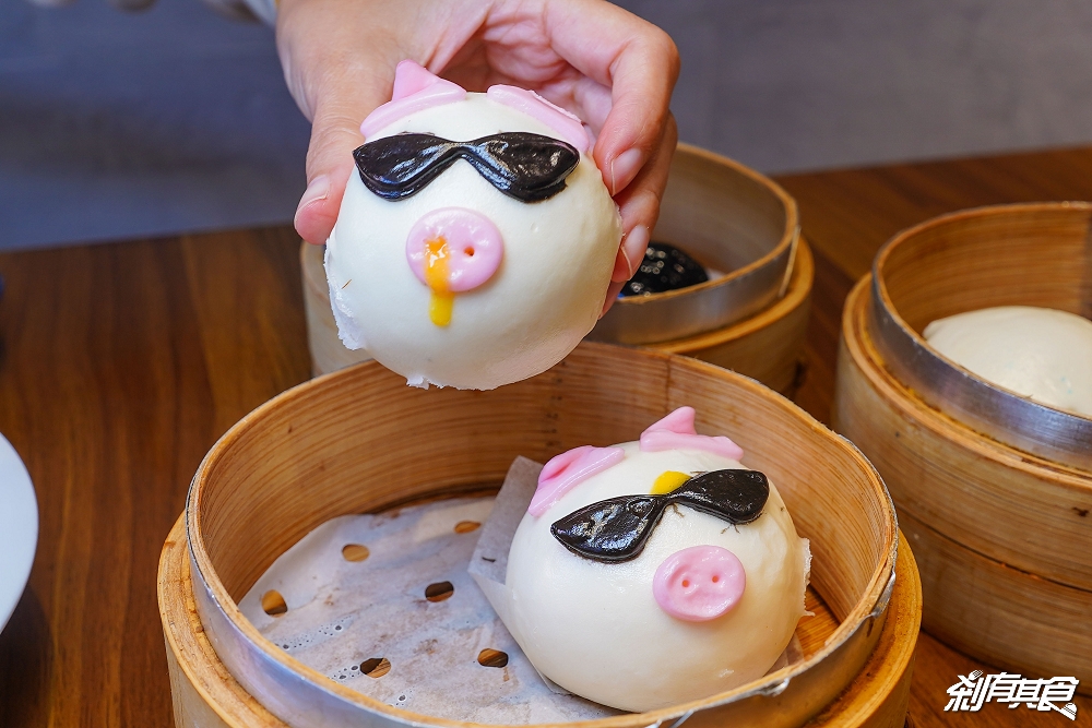 一點心意 | 台中港式餐廳 香港師傅手作港式點心 「豬豬流沙包、小雞叉燒包」造型超可愛！