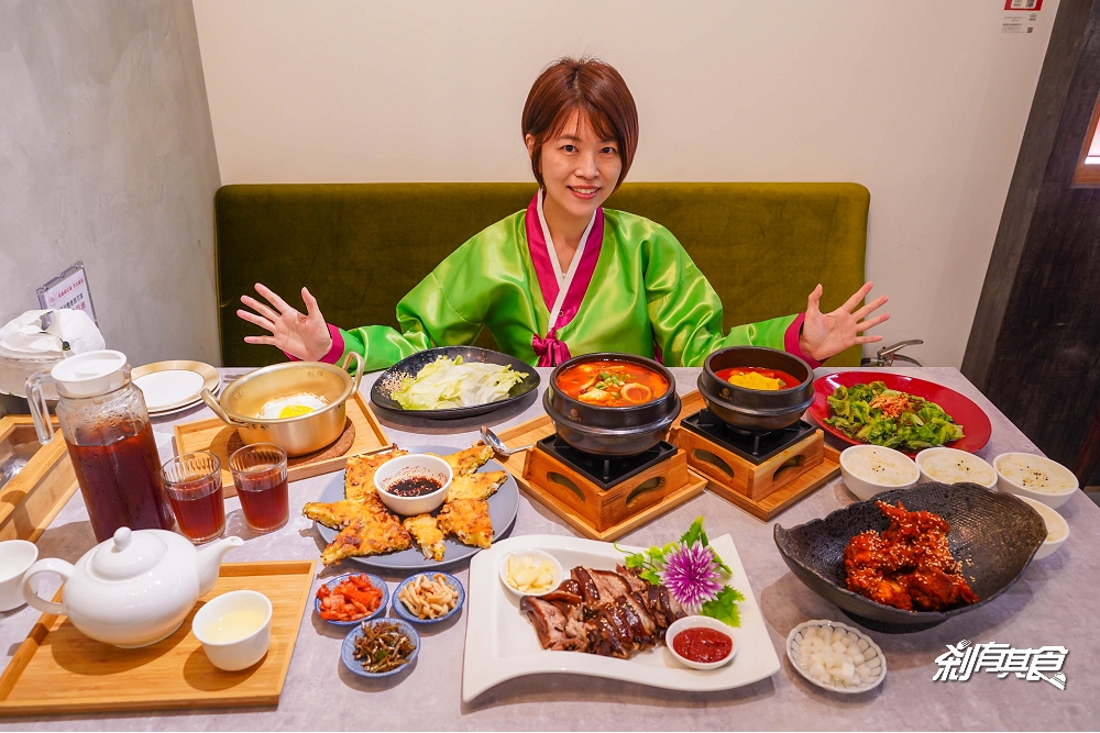 親水河畔韓國料理 | 台中聚餐餐廳 免出國就能吃到韓國人氣美食「人蔘雞湯、韓國豬腳、海鮮煎餅、炸醬麵」都是必點