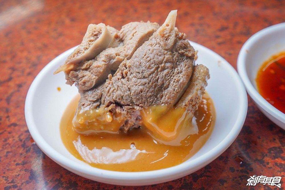 炮哥薑母鴨 | 南投美食 網友激推神級薑母鴨 「凍豆腐」必點，羊肉爐也好吃！