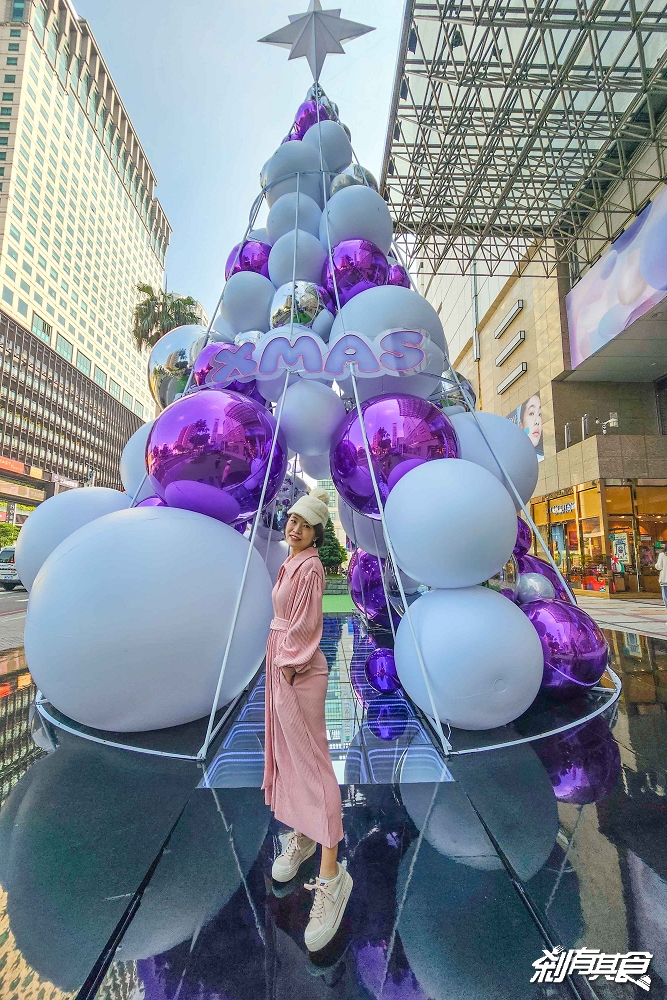 廣三SOGO聖誕樹 | 台中聖誕景點 紫色魔幻聖誕樹 紫的好夢幻啊！