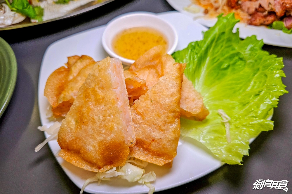 泰萊泰式料理 | 台中平價泰式料理 雙人套餐最划算 「綠咖哩、椒麻雞、檸檬鱸魚、泰式奶茶」都吃得到