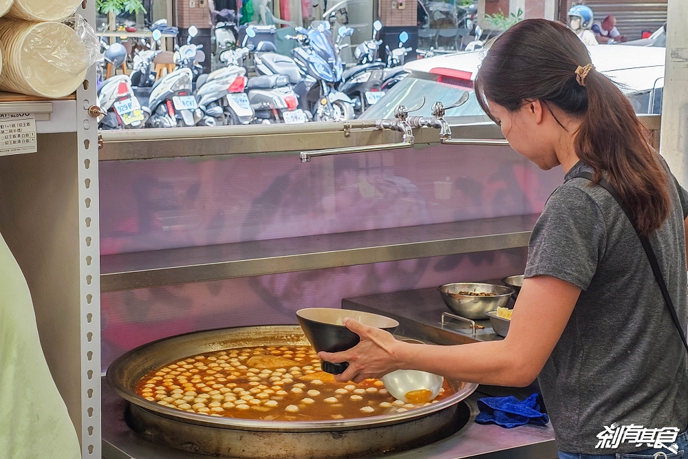 大盛飯湯 | 台中北屯區美食 不用跑屏東也能吃到古早味割稻飯 「黑鮪魚、小卷」用料超澎湃