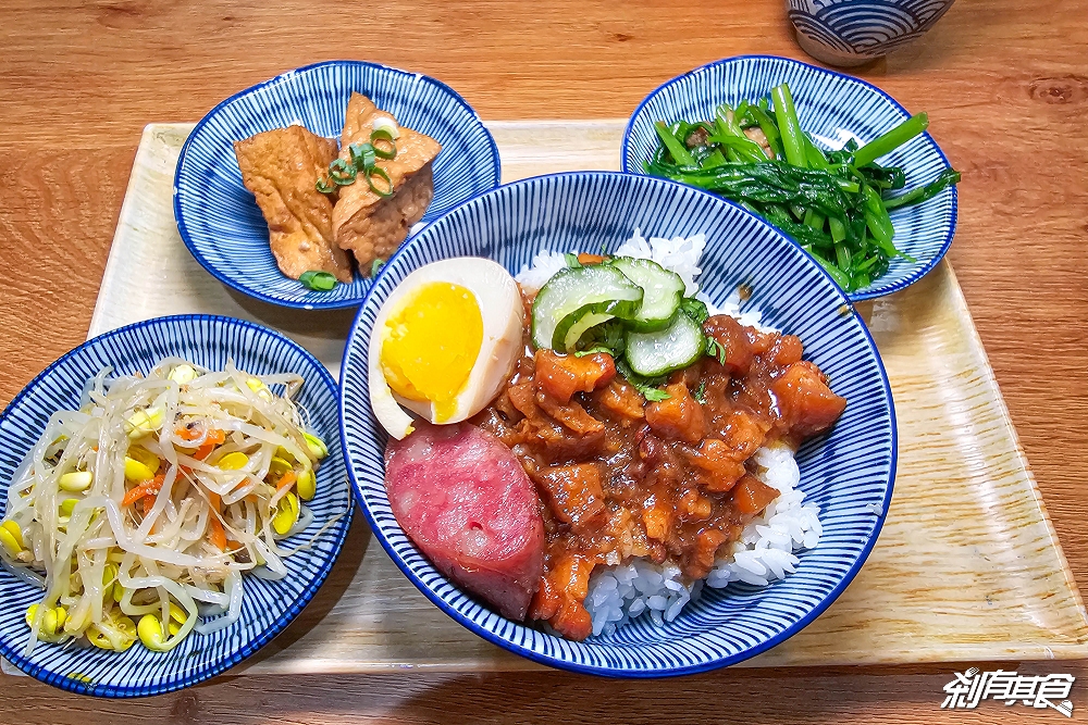 小初店 | 台中米其林推薦 限量超厚牛肉麵、招牌滷肉飯 粉粿也好吃 500碗推薦