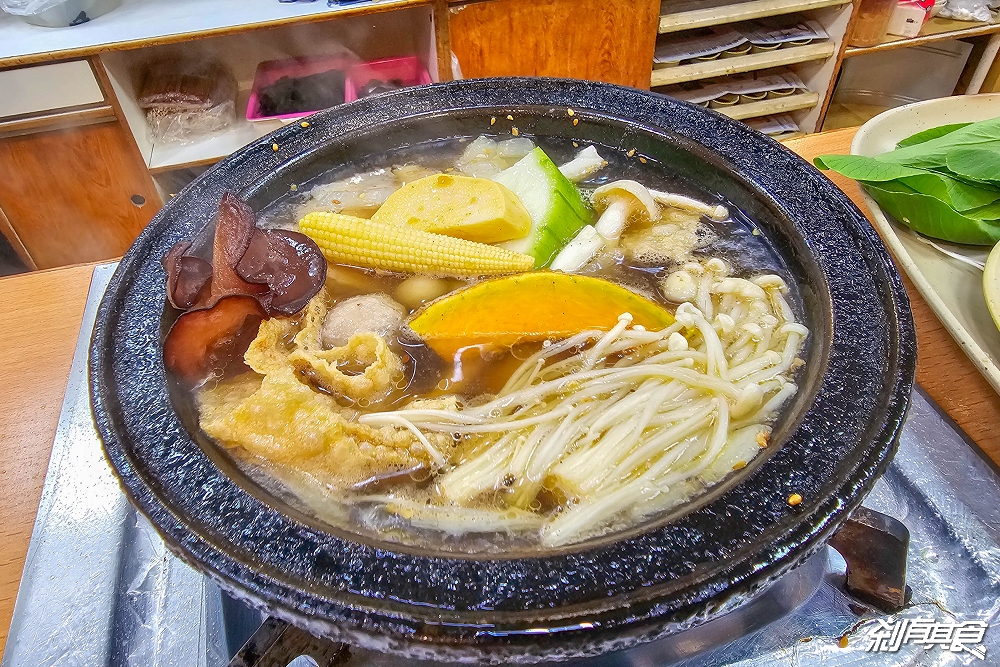 久久火鍋 | 台中北區美食 30年小火鍋老店 韓式烤肉也很多人點 飲料小菜無限供應