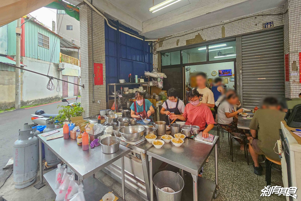 無招牌自治街乾麵 | 台中西區美食 隱藏在巷弄裡的50年乾麵老店