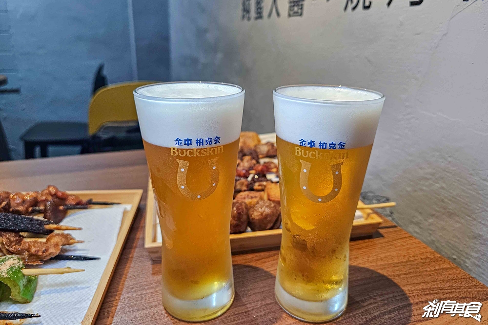 蜜醬燒烤 | 台中西區美食 純正蜂蜜 甜鹹好滋味 每串30元起 飲料無限暢飲 宵夜好選擇