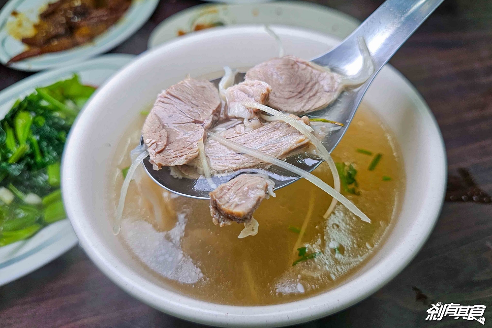 好小子擔仔麵 | 台中西屯區美食 30年鵝肉老店 「煎豬肝、蒜泥鮮蚵、紅燒肉、滷肉飯」都是必點 宵夜好朋友