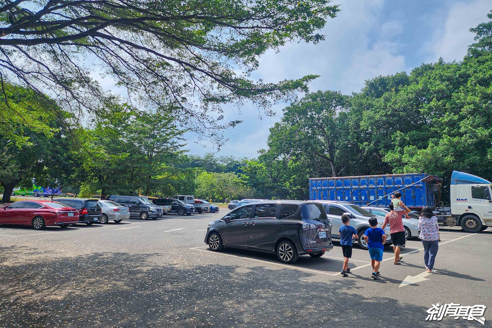 草屯酷比親子運動公園 | 南投景點 貨櫃溜滑梯、彈跳床、擺盪大索 南投親子景點 玩到不想回家