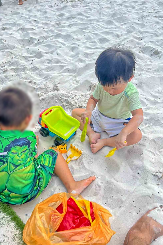 草屯酷比親子運動公園 | 南投景點 貨櫃溜滑梯、彈跳床、擺盪大索 南投親子景點 玩到不想回家