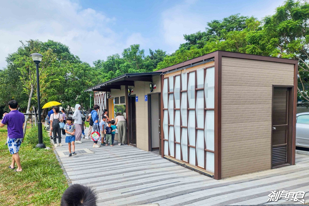 草屯酷比親子運動公園 | 南投景點 貨櫃溜滑梯、彈跳床、擺盪大索 南投親子景點 玩到不想回家