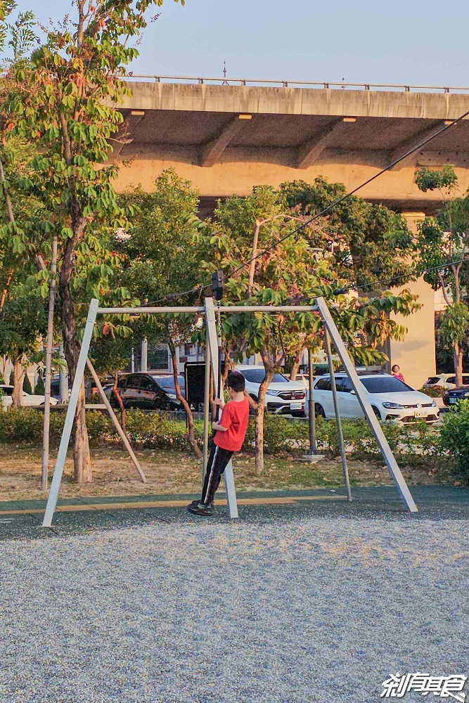 十全公園 | 台中特色公園 「雙軌滑索、大型攀爬設施」好好玩 假日放電好去處