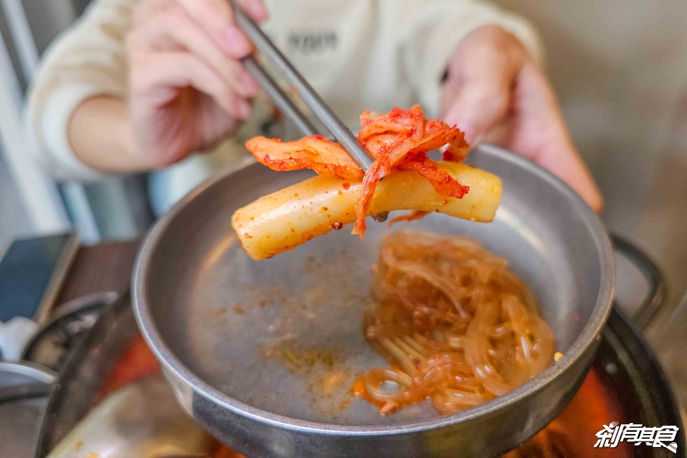 可約聖水，台中韓式料理，韓國聖水洞馬鈴薯排骨湯、韓式小菜、白飯吃到飽