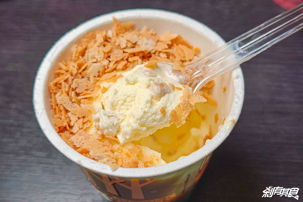 日本7-11必吃美食 | 精選12款美食「現打冰沙、炸熱狗、Brulee焦糖烤布蕾冰淇淋、砂糖奶油樹夾心脆餅與冰淇淋、銀之葡萄名奶油小脆餅、アイスの実、檸檬堂新二代目、巧克力生銅鑼燒」