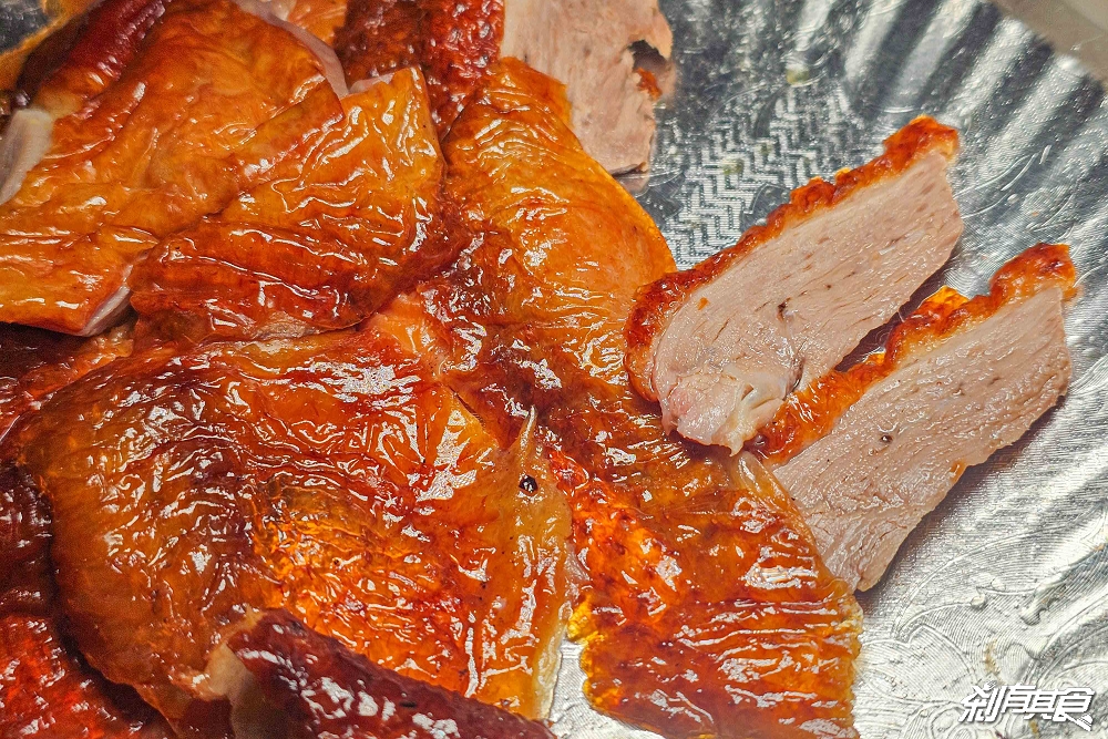 香記烤鴨，台中南區美食，天天排隊40年烤鴨老店 從小吃到大的好滋味