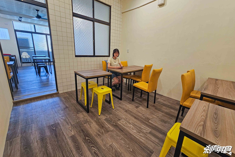 徐家莊手打烏龍麵，台中北平路美食，超人氣Q彈手打麵搬新家 「麻辣鍋麵、鮮蝦蚌麵」 台灣500碗推薦