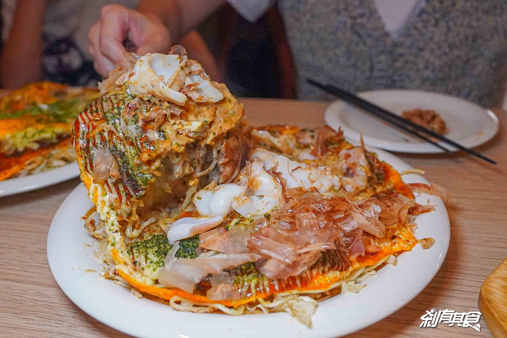 不用飛日本！友鐵廣島燒專門店，完美復刻廣島魂 層層堆疊的美味廣島燒 日式焦糖布蕾 台中火車站美食