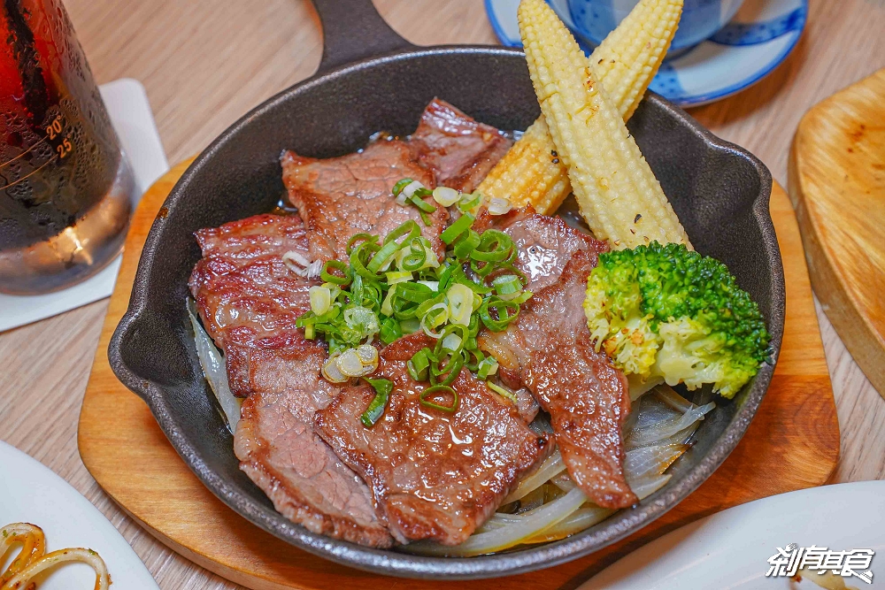 不用飛日本！友鐵廣島燒專門店，完美復刻廣島魂 層層堆疊的美味廣島燒 日式焦糖布蕾 台中火車站美食