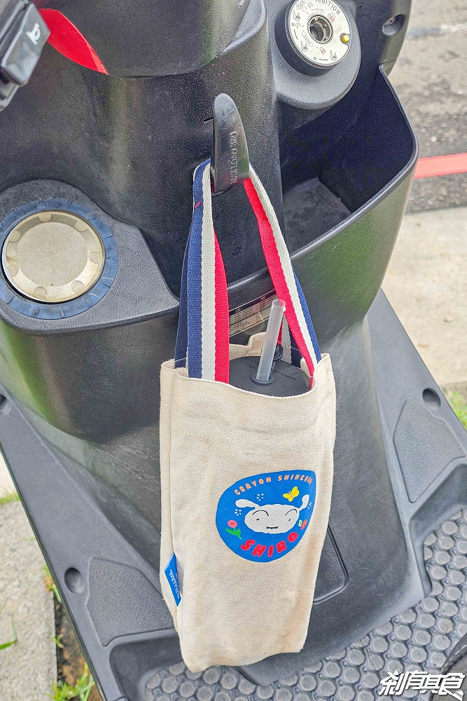 Ten thousand coffee台中店,紐約神級可頌 必喝10000咖啡 韓國1公升咖啡限量販售中 「提拉米蘇可頌、開心果鮮奶油可頌、維也納咖啡」 (菜單) Ten thousand coffee台中店,紐約神級可頌 必喝10000咖啡 韓國1公升咖啡限量販售中 「提拉米蘇可頌、開心果鮮奶油可頌、維也納咖啡」 (菜單)