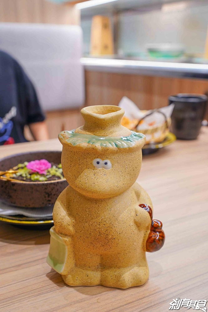 台中最新平祿壽司永順店開在這!58年迴轉壽司老店 「蟹皇三重奏、墨魚茶碗蒸」飲料咖啡喝到飽 台中南屯美食 7/22吃起來 台中最新平祿壽司永順店開在這!58年迴轉壽司老店 「蟹皇三重奏、墨魚茶碗蒸」飲料咖啡喝到飽 台中南屯美食 7/22吃起來