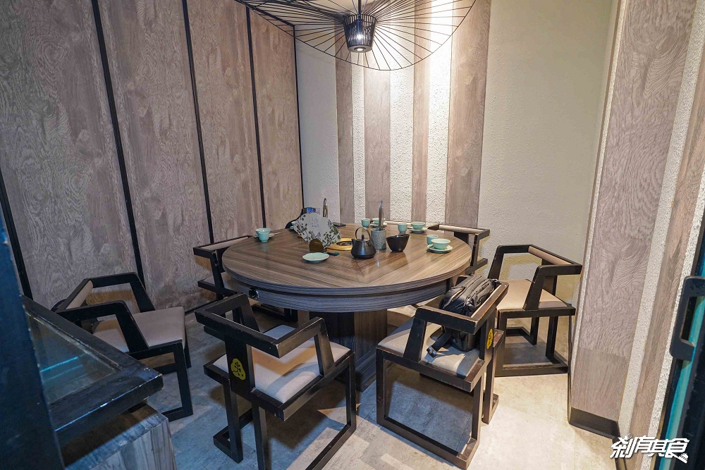 舌尖上的國寶！青花驕故宮聯名套餐「紹興酒香和牛三拼、驕公鼎牛肉麵」 88折優惠這裡領